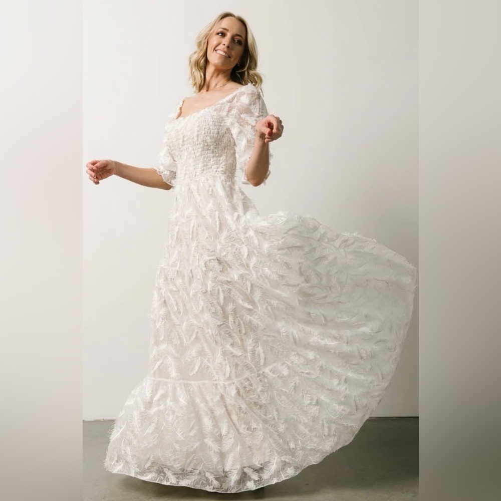 Baltic Born off white feather small - Picture 4 of 11